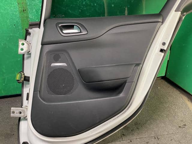 Rear Right Door Assembly CITROEN Ds4 2013 ABA-B7C5F03S — photo 5