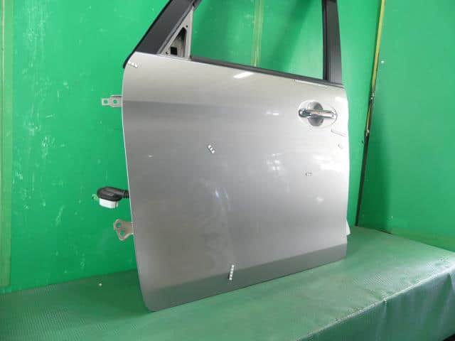 Front Left Door Assembly SUZUKI Spacia 2017 DAA-MK42S — photo 4