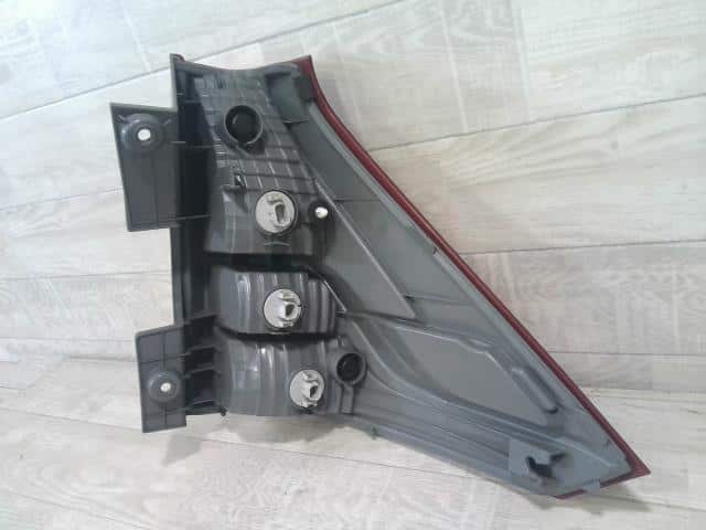 Left Tail Light HONDA CR-V 2012 DBA-RM4 — photo 5