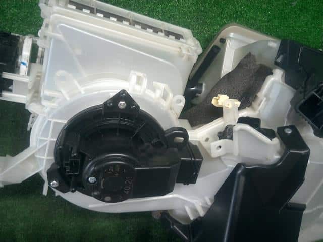 Air Conditioner Assembly MAZDA Flair wagon 2017 DAA-MM42S — photo 6