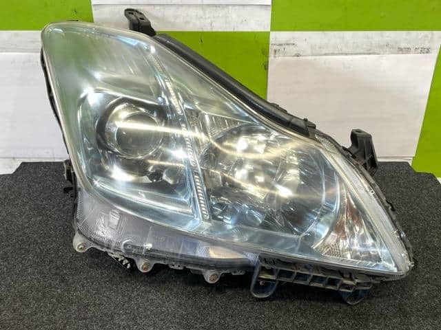 Right Headlight TOYOTA Crown 2010 DAA-GWS204 8111030E90 — photo 1