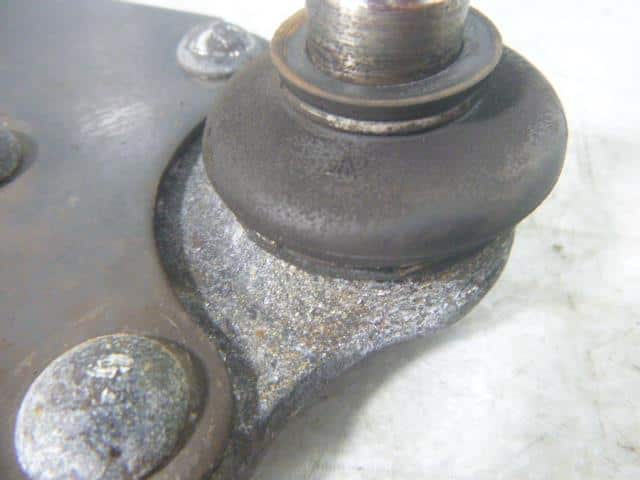 Front Right Lower Control Arm Fiat Fiat punto 2013 ABA-199144 — photo 3