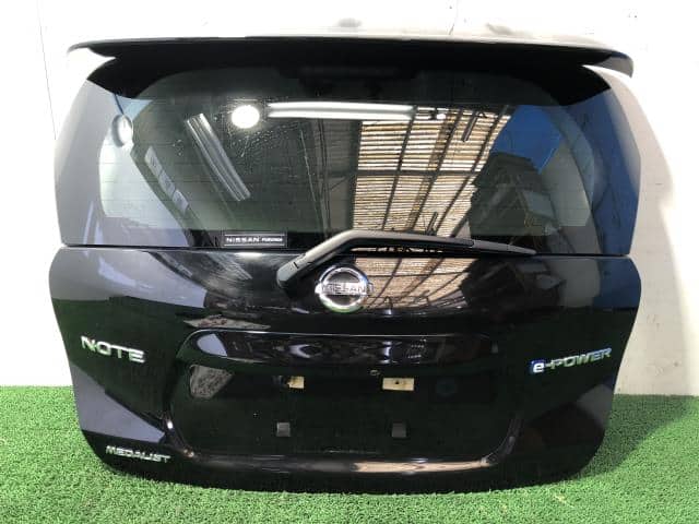 Back Door Assembly NISSAN Note 2017 DAA-HE12 — photo 1