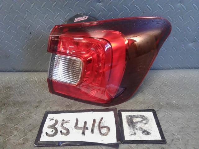 Right Tail Light SUBARU Levorg 2018 DBA-VM4 — photo 1