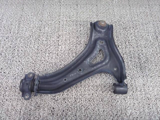 Front Right Lower Control Arm HONDA Acty 2015 EBD-HA9 — photo 2