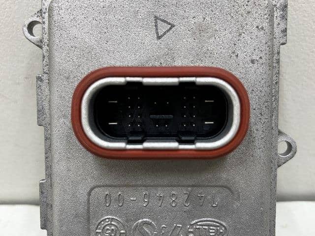 HID Control MERCEDES-BENZ Benz e class 2005 DBA-211256C A0038205826 — photo 5