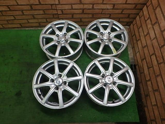 Wheel TOYOTA Aqua 2013 14 NHP10 — photo 1