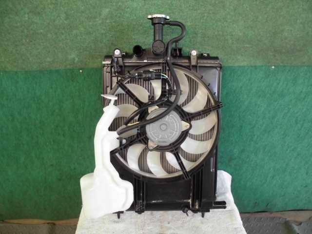 Radiator MITSUBISHI eK Wagon 2015 DBA-B11W — photo 2