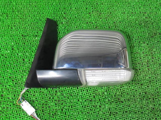 Left Side Mirror MITSUBISHI Delica D5 2010 DBA-CV5W — photo 1