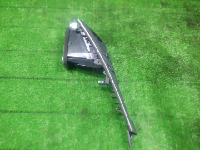 Interior Parts NISSAN Skyline 2014 DAA-HNV37 — photo 3