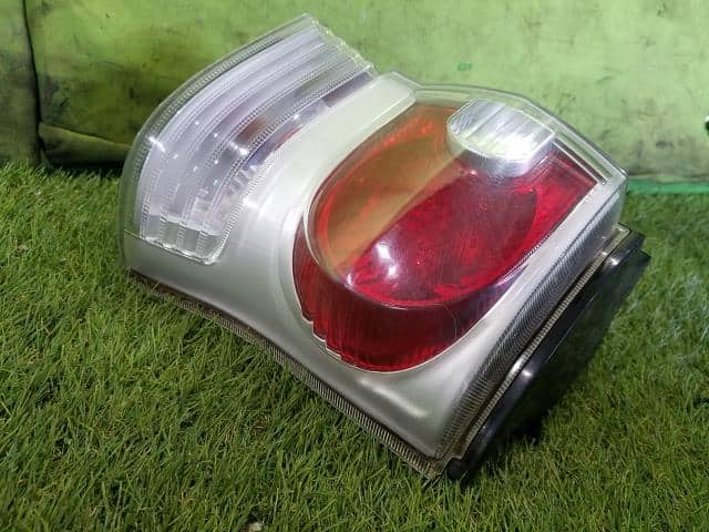 Right Tail Light DAIHATSU Tanto 2009 CBA-L375S — photo 2