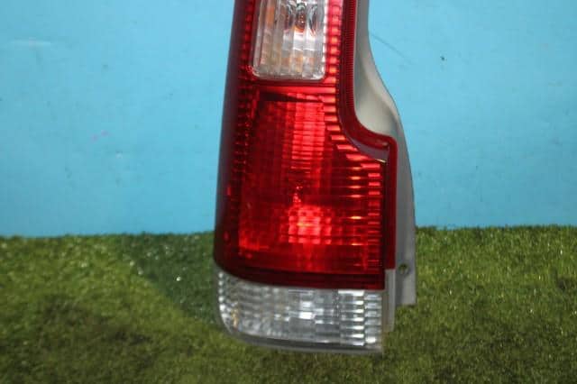 Left Tail Light HONDA Life Dunk 2000 LA-JB4 — photo 3