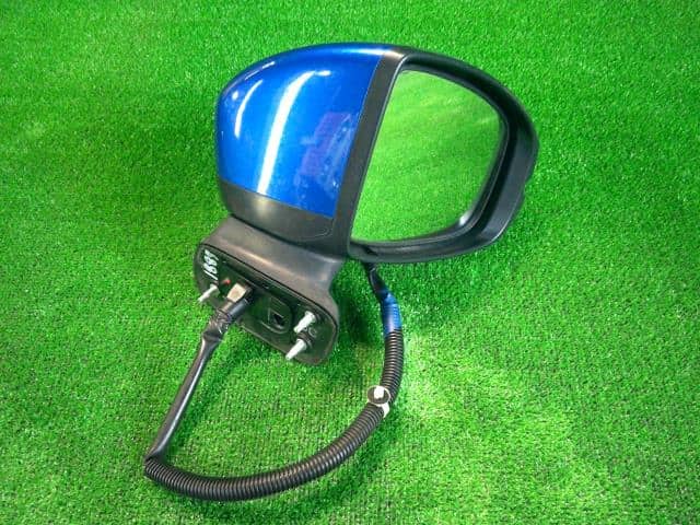 Right Side Mirror HONDA Fit 2016 DAA-GP5 — photo 2