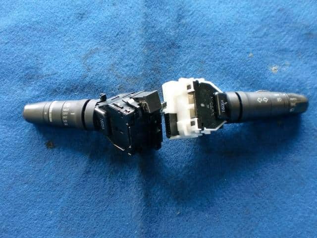 Combination Switch NISSAN Skyline 2001 GH-V35 — photo 2