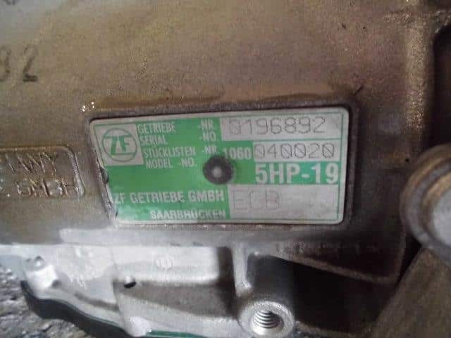 Automatic Transmission VOLKSWAGEN Passat 2000 GF-3BAPRF — photo 2