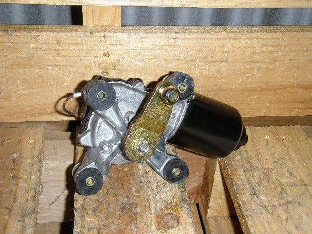 Front Wiper Motor NISSAN Vanette 2000 KG-SK22MN — photo 2