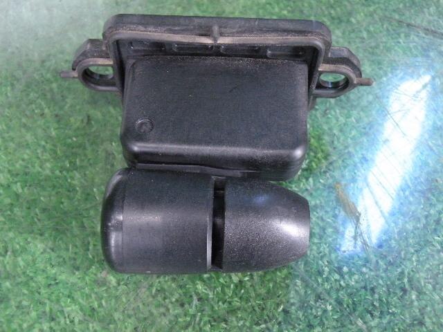 Air Flow Meter TOYOTA Mark II Qualis 1997 E-MCV25 — photo 3
