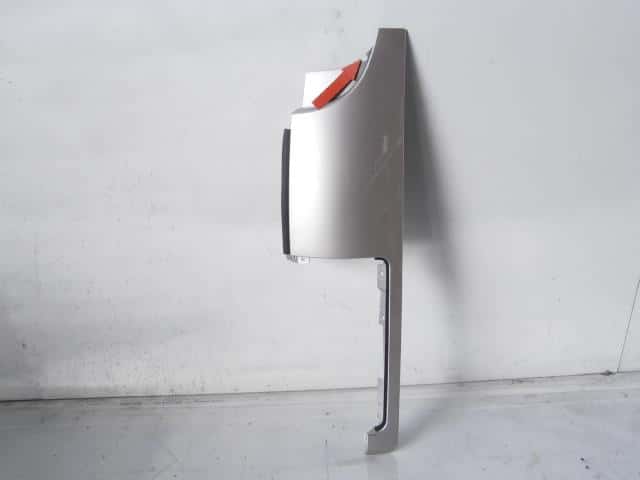 Left Front Side Body Panel Mitsubishi Fuso FK61FK MC964960 — photo 1