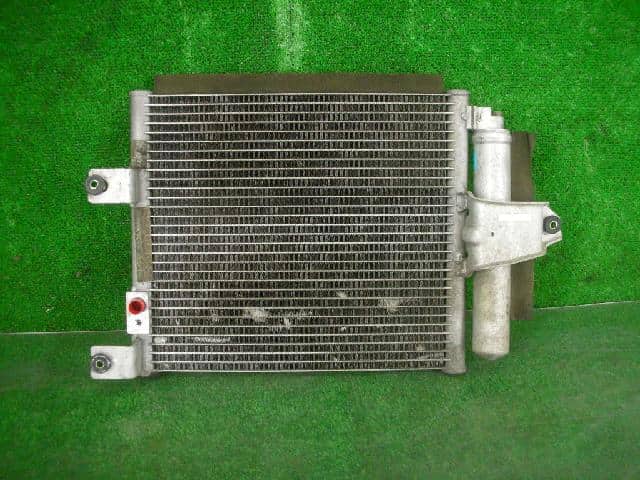 Condenser SUBARU Vivio 1997 V-KW4 — photo 1