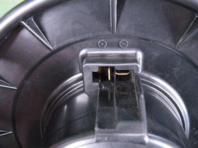Blower Motor TOYOTA Will VS 2002 TA-ZZE129 — photo 3