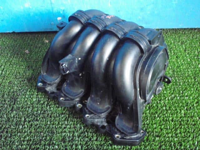 Inlet Manifold PEUGEOT 2006 GH-A206CC 9635885080 — photo 1