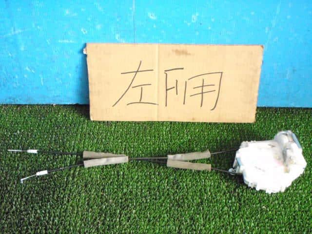 Door Lock Solenoid HONDA Edix 2005 CBA-BE1 72150SJD013 — photo 1