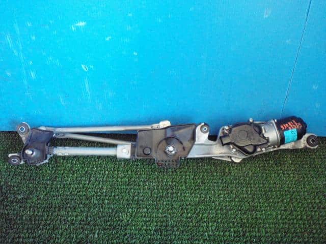 Front Wiper Motor MAZDA Demio 2010 DBA-DE3FS D65167340A — photo 1