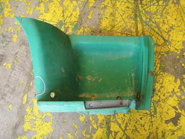 Right Side Step Mitsubishi Fuso 1995 KC-FH218C — photo 2
