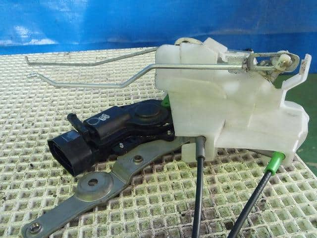 Door Lock Solenoid ISUZU 2008 PKG-FSR34S2 — photo 1