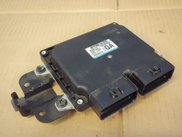 Engine Control Unit NISSAN Moco 2011 DBA-MG33 — photo 1