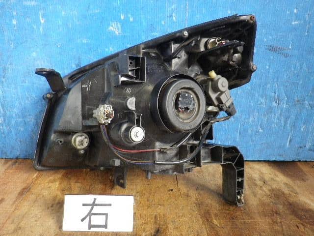 Right Headlight NISSAN Lafesta 2006 DBA-B30 — photo 5