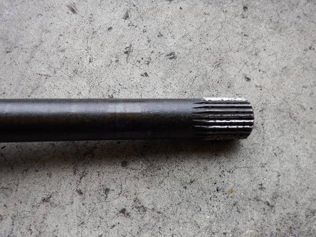 Rear Left Shaft 1992 U-NKR58E — photo 4
