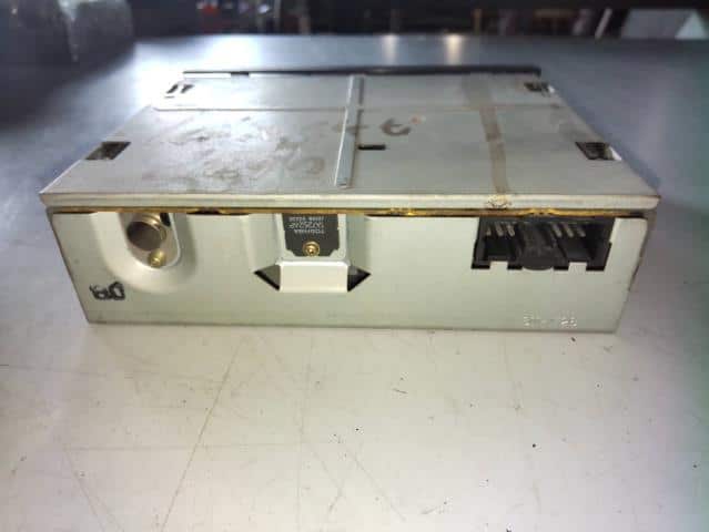 Radio MITSUBISHI Minicab 1999 GD-U62 — photo 2