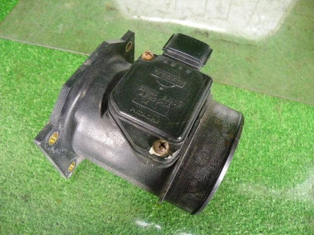 Air Flow Meter NISSAN Elgrand 1999 E-ALWE50 — photo 1