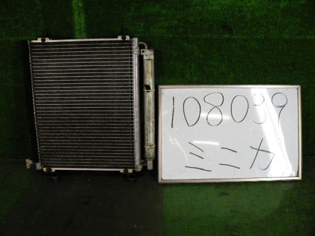 Condenser MITSUBISHI Minica 2002 GD-H47V — photo 1