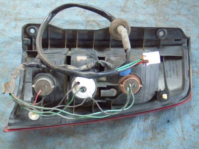 Right Tail Light MITSUBISHI Toppo Bj 2001 GF-H41A — photo 3