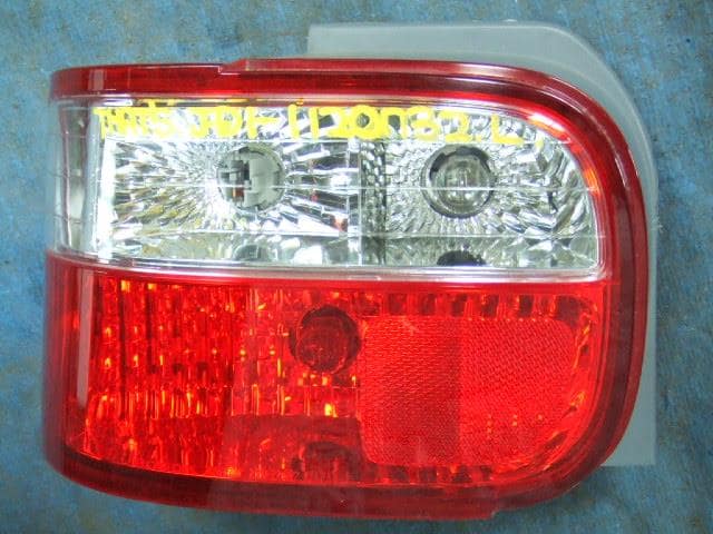 Left Tail Light HONDA Thats 2004 ABA-JD1 — photo 2