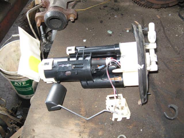 Fuel Pump HONDA S2000 1999 GH-AP1 — photo 1