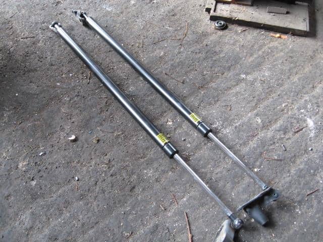 Tail Gate Damper TOYOTA Alphard 2006 DBA-ANH10 — photo 1