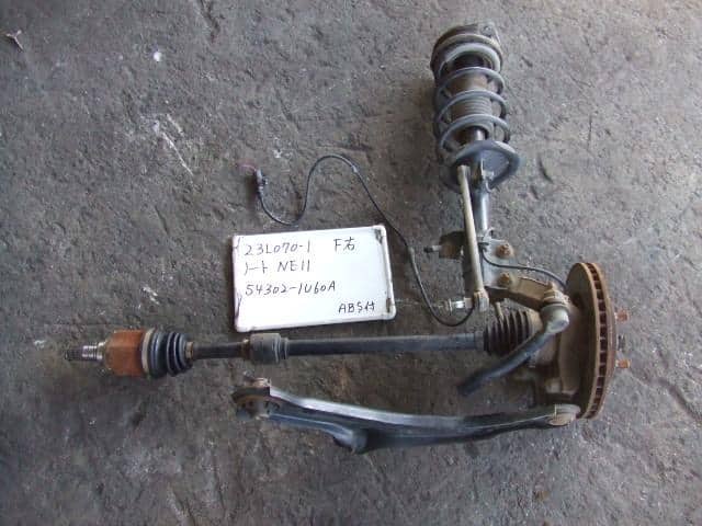 Front Right Strut Assembly NISSAN Note 2005 DBA-NE11 — photo 1