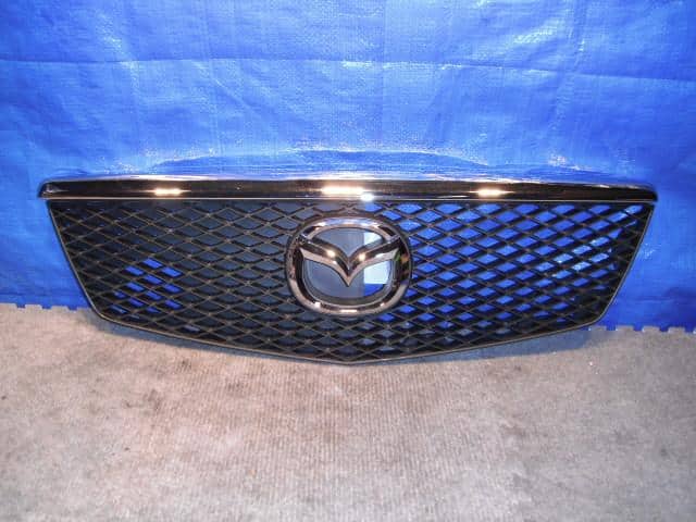 Radiator Grille MAZDA Carol 2001 LA-HB23S — photo 2