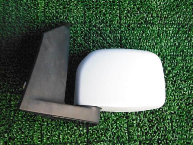 Left Side Mirror NISSAN Otti 2006 DBA-H92 — photo 3
