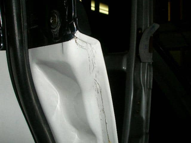 Front Right Door Assembly MAZDA MPV 2000 GF-LW5W LC6258020H — photo 2
