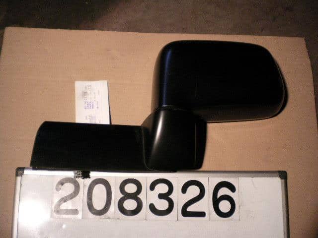 Left Side Mirror HONDA Mobilio 2002 LA-GB1 — photo 1