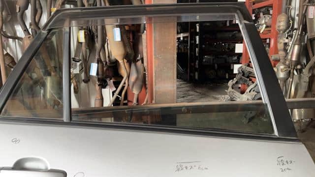 Rear Right Door Assembly TOYOTA Corolla Spacio 2002 TA-ZZE124N 6700313310 — photo 1