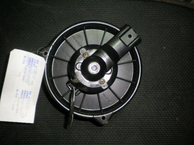 Blower Motor TOYOTA Corolla Spacio 1998 E-AE115N — photo 2