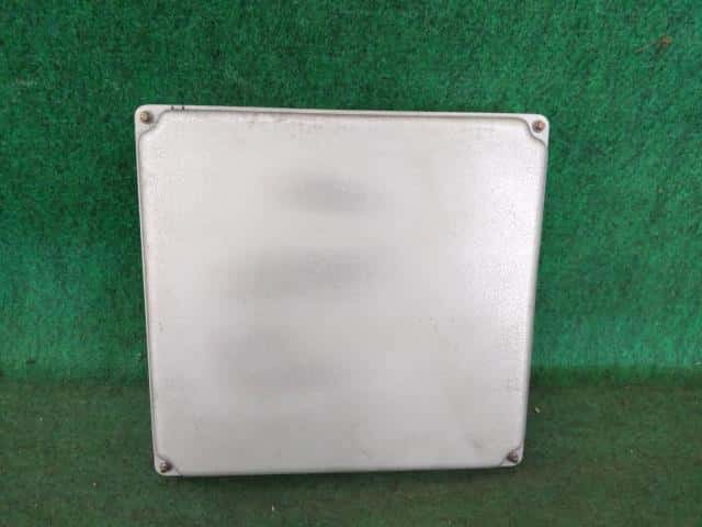 Engine Control Unit NISSAN Stagea 1997 E-WGNC34 — photo 3