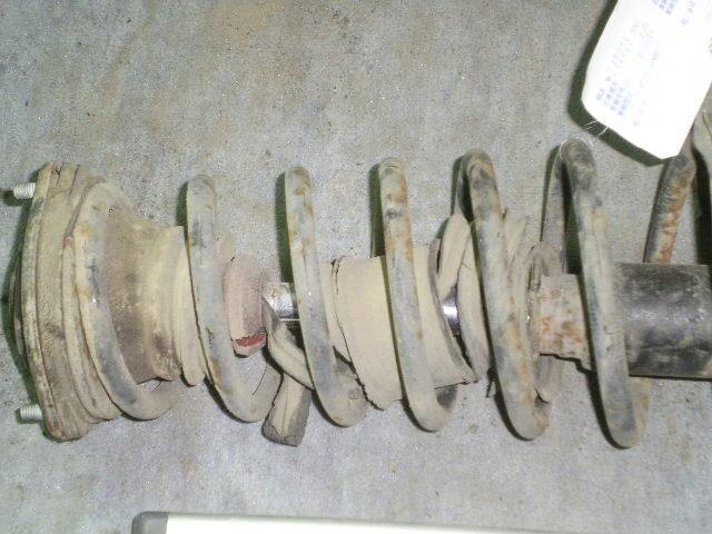 Rear Left Strut TOYOTA Corona 1988 E-AT175 — photo 2