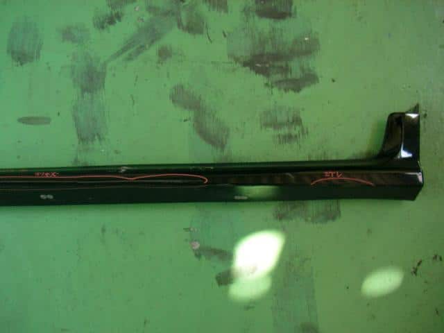 Right Side Step HONDA Life 1999 GF-JB1 — photo 2