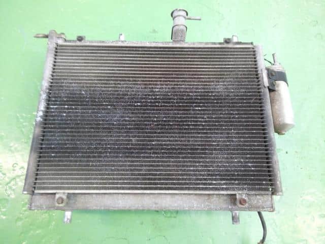 Radiator SUZUKI Every 2000 GD-DA52V — photo 3